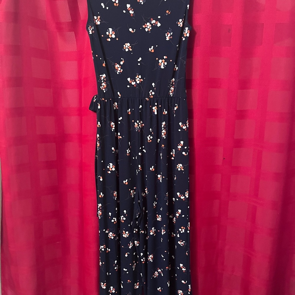 Kaleigh navy floral jumper, size large